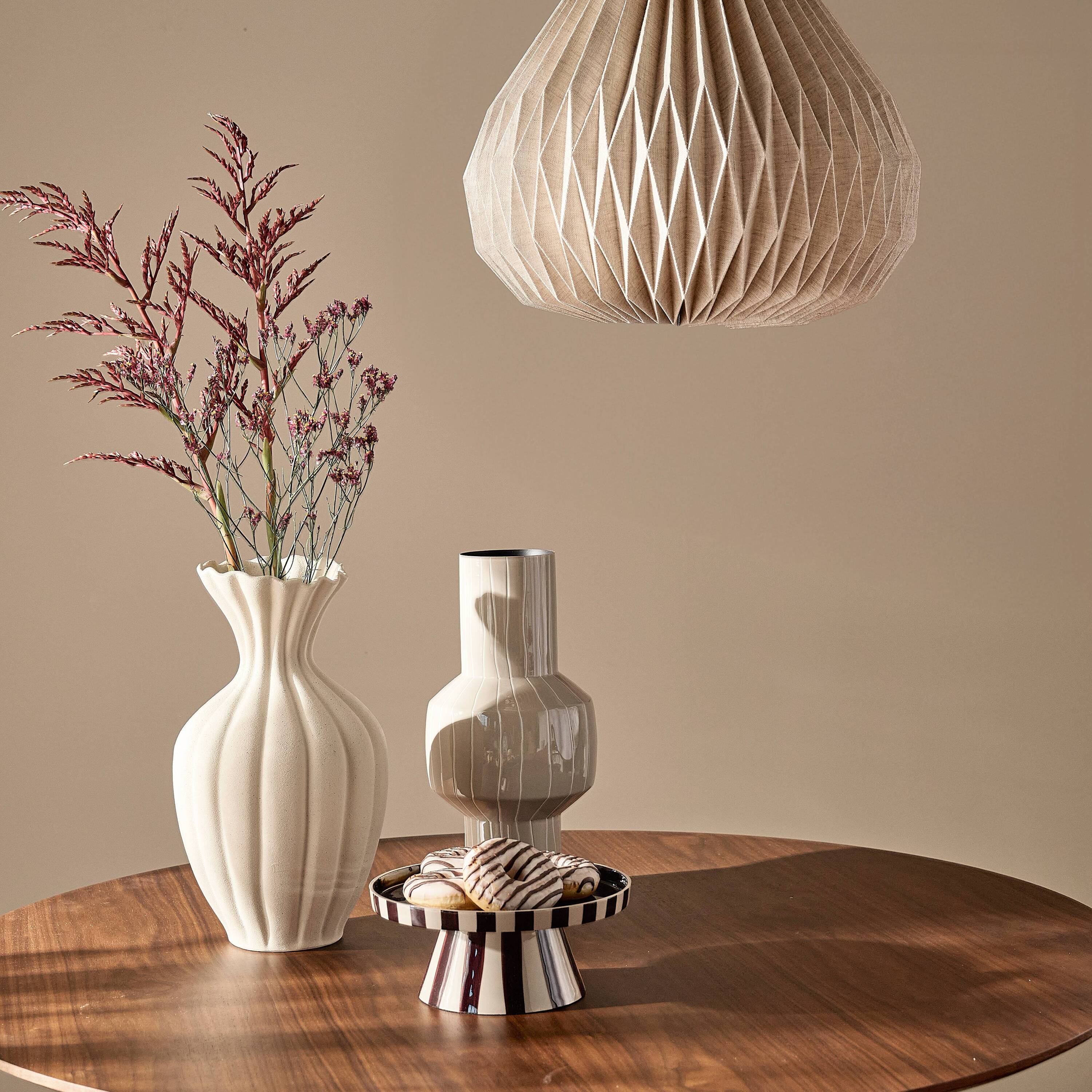 by fonQ Tullia Vaas - Sandy Beige