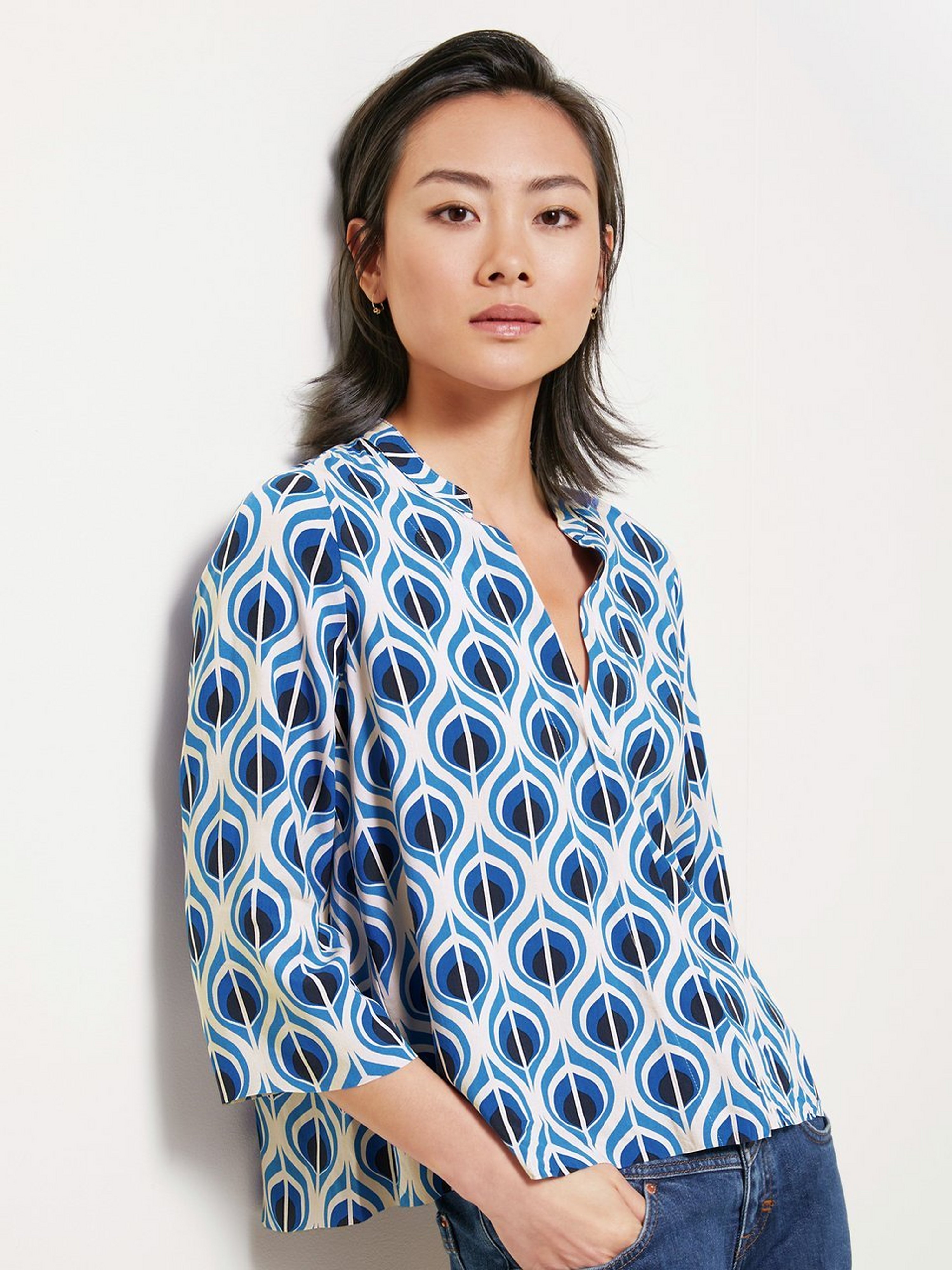 Bluse mit V-Ausschnitt