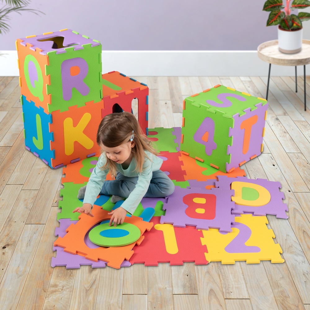 Play Factory 36-teiliges Alphabet- und Zahlenpuzzle aus Schaumstoff – Spielmatte