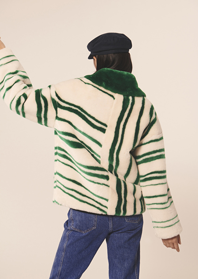Manteau Mattécru à rayures en fausse fourrure