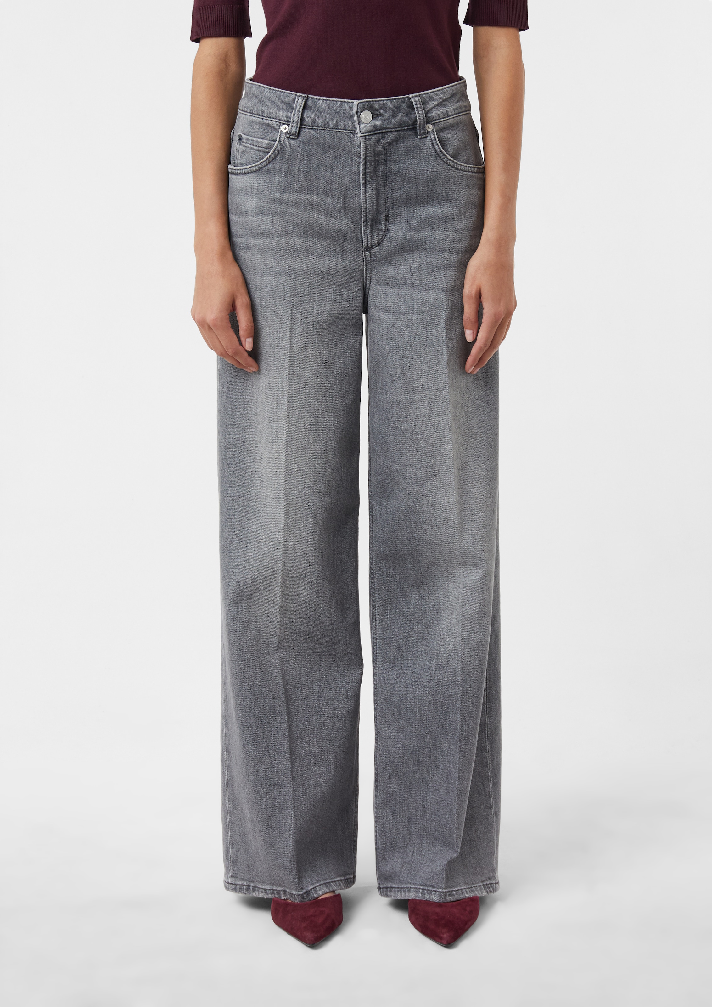 comma casual identity Weite Jeans , mit Waschung und Stretch