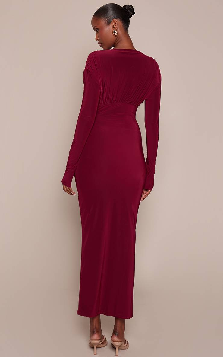 Rouge Bordeaux Robe Longue Moulante À Manches Longues Et Décolleté Plongeant En Tissu Soyeux Double Épaisseur