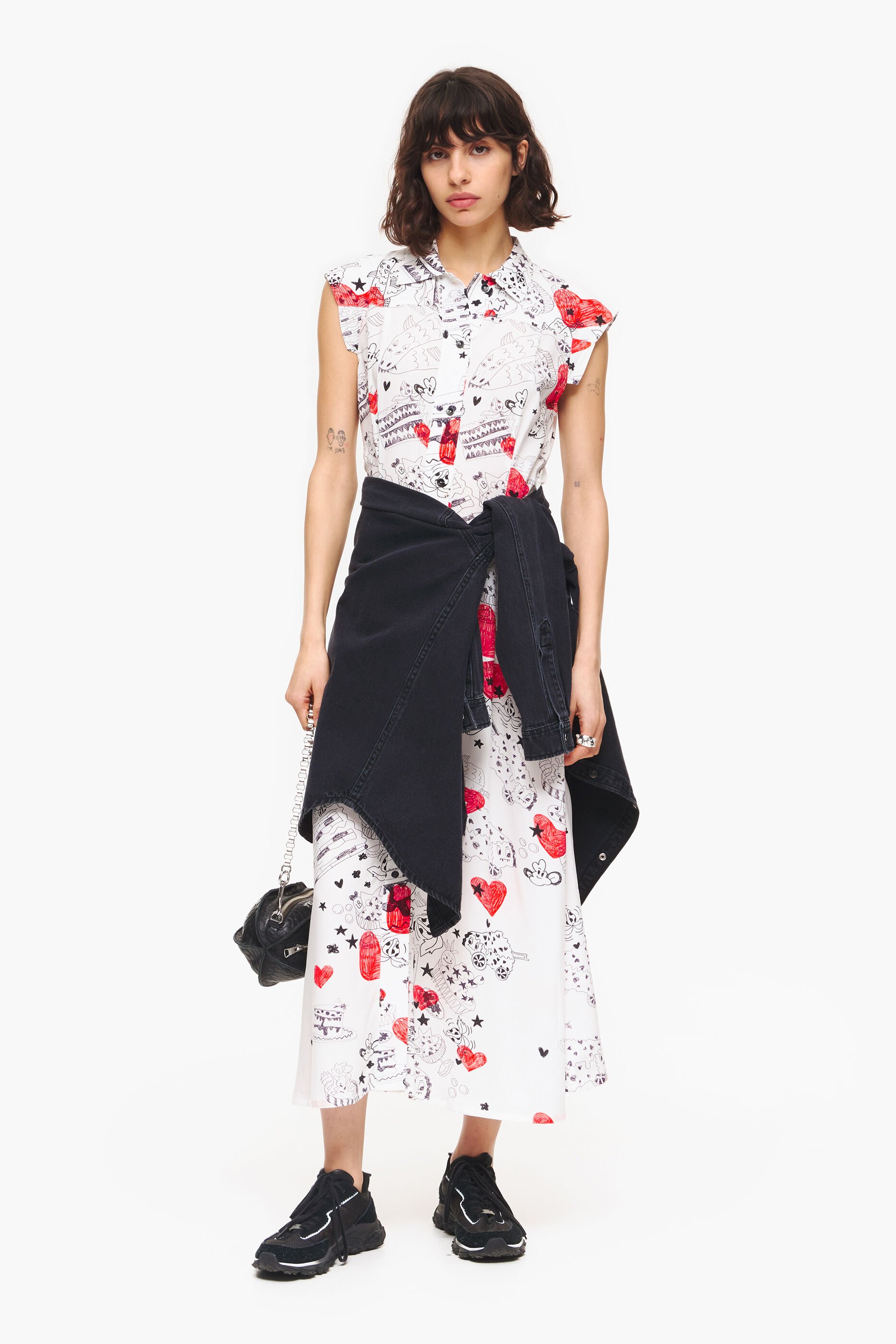 Vestido longo com estampa de coração da Nickname