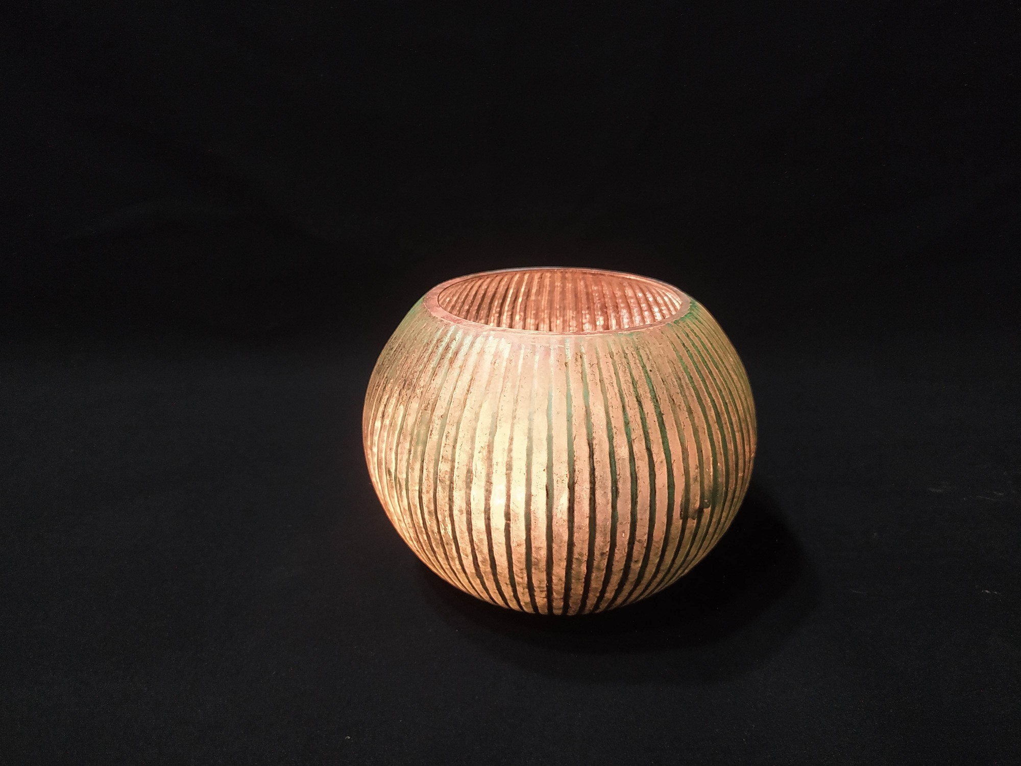 Windlicht 'Roule' grün-silber, Ø 14 cm, H 10 cm von fischer's lagerhaus