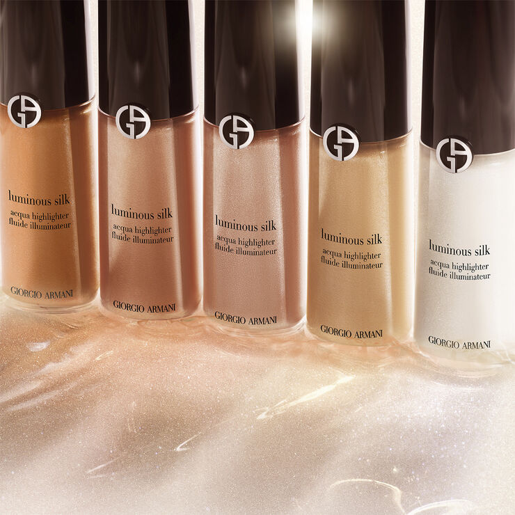 Armani Luminous Silk Acqua Highlighter