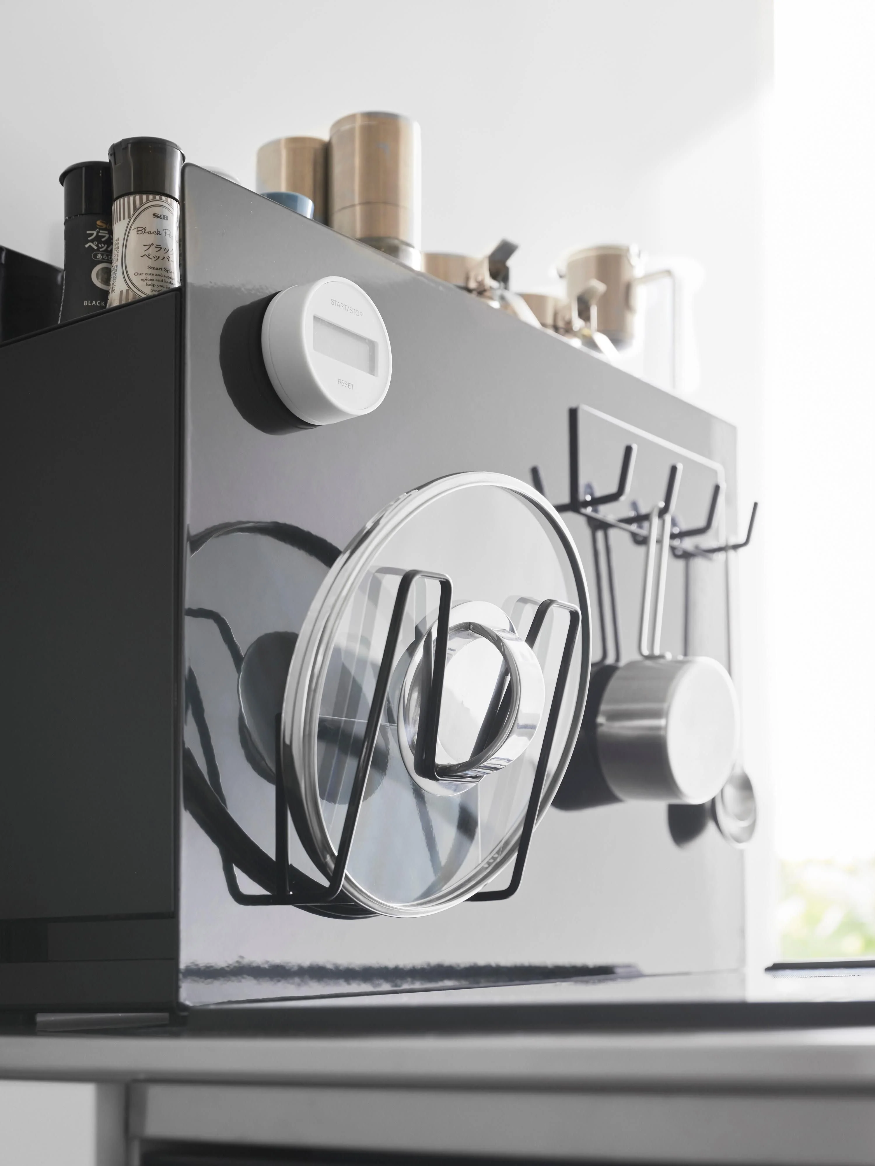 Uittrekbaar opbergrek Tower voor de keuken