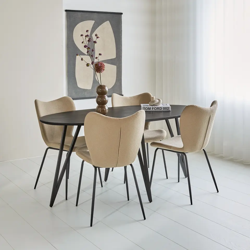 Zwart ovale eettafel Cesar 190x100 cm - Mangohout - Zwart