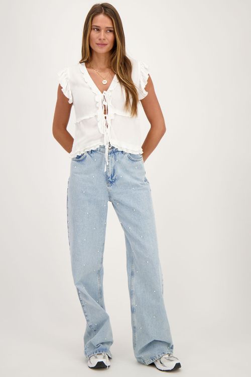 Witte top met ruffles en koordjes