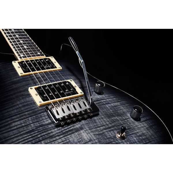 Harley Benton CST-24T Black Flame Bundle