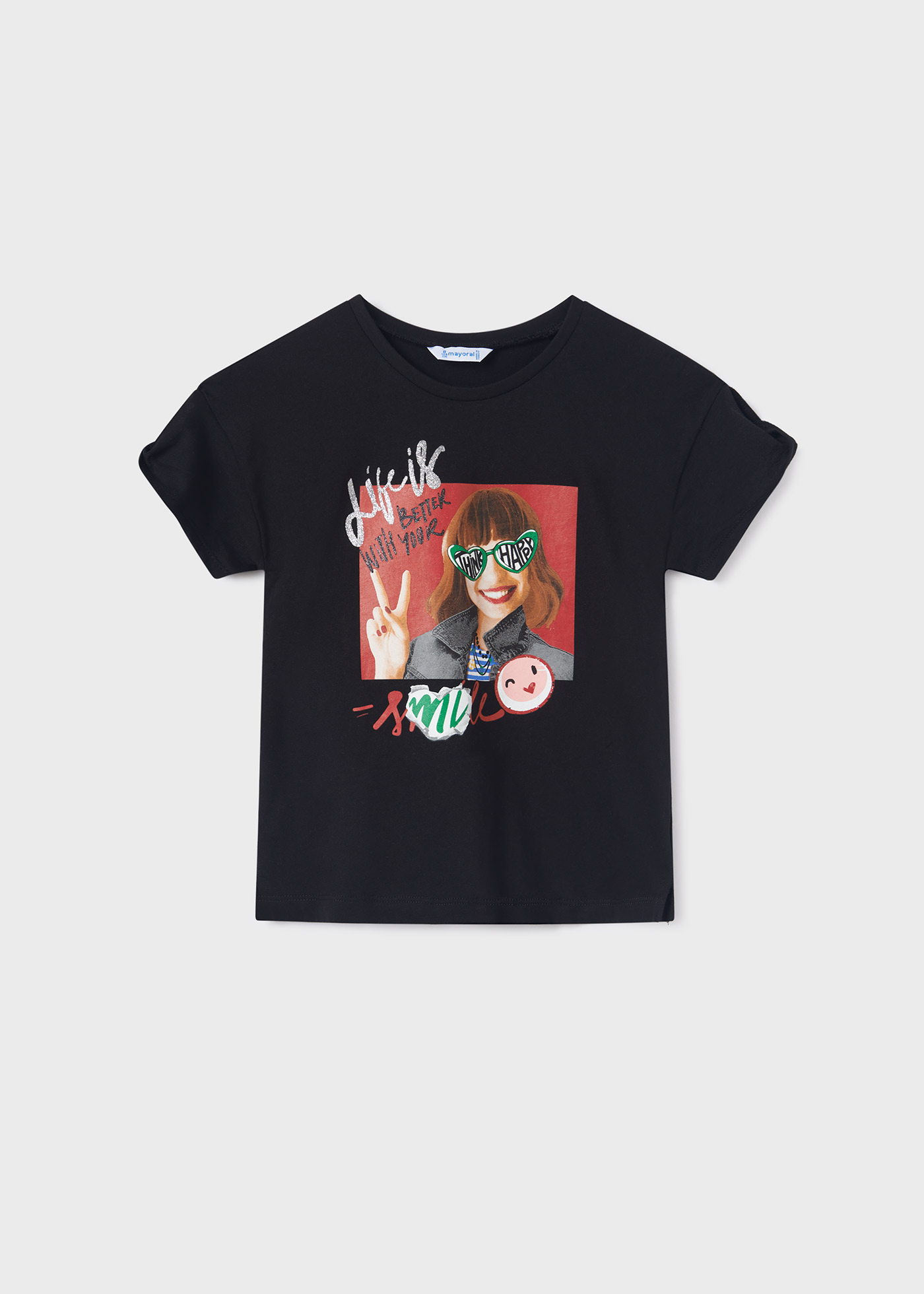 Camiseta de manga curta para meninas, feita de algodão sustentável.