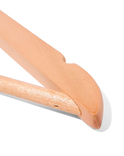 6 cintres en bois