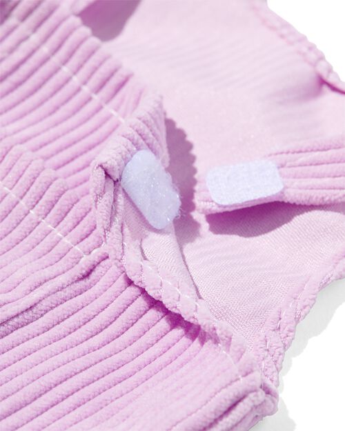3 vêtements de poupée