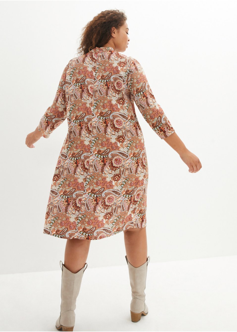 Robe midi à motif paisley