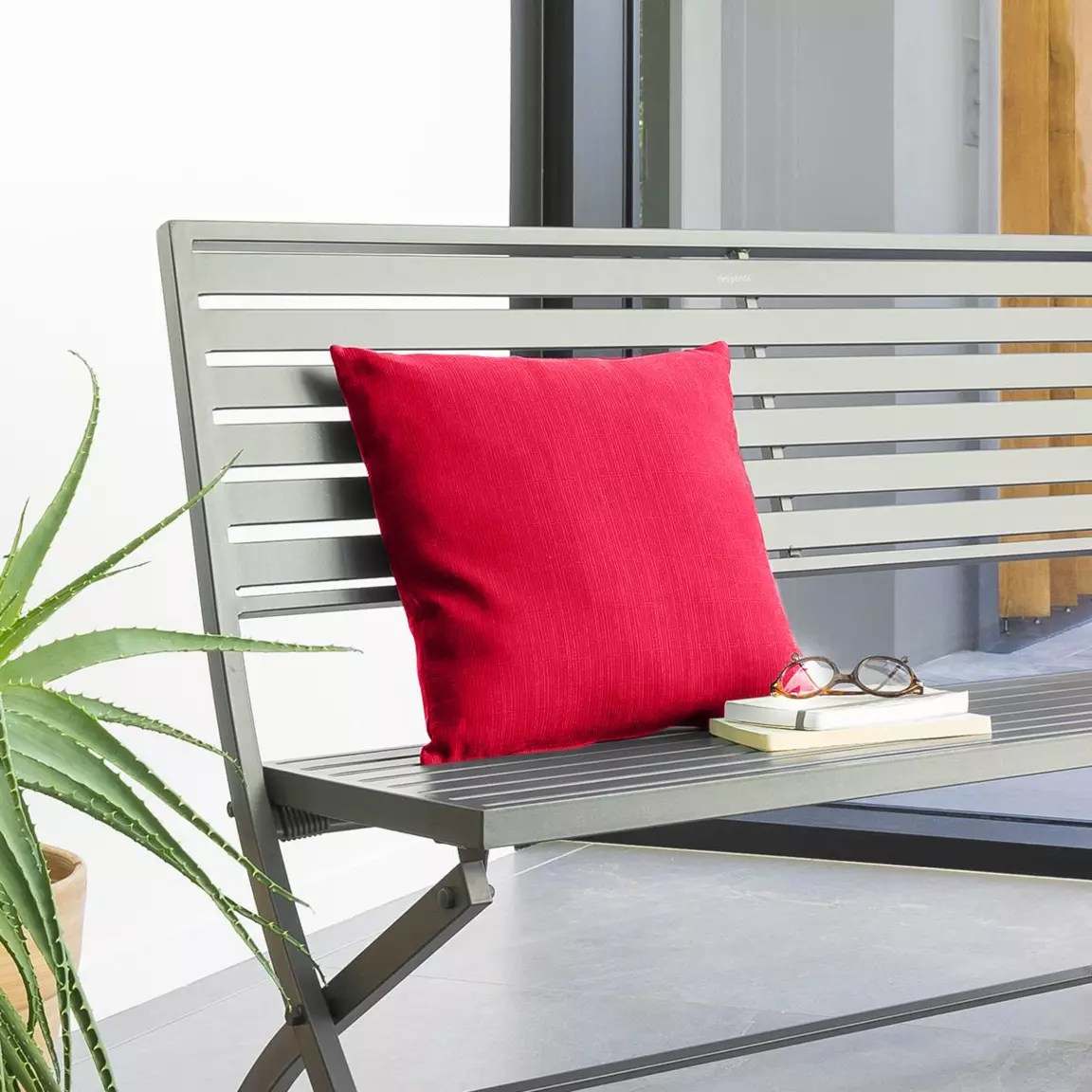 Coussin extérieur carré (40 x 40 cm) Korai Rouge grenade