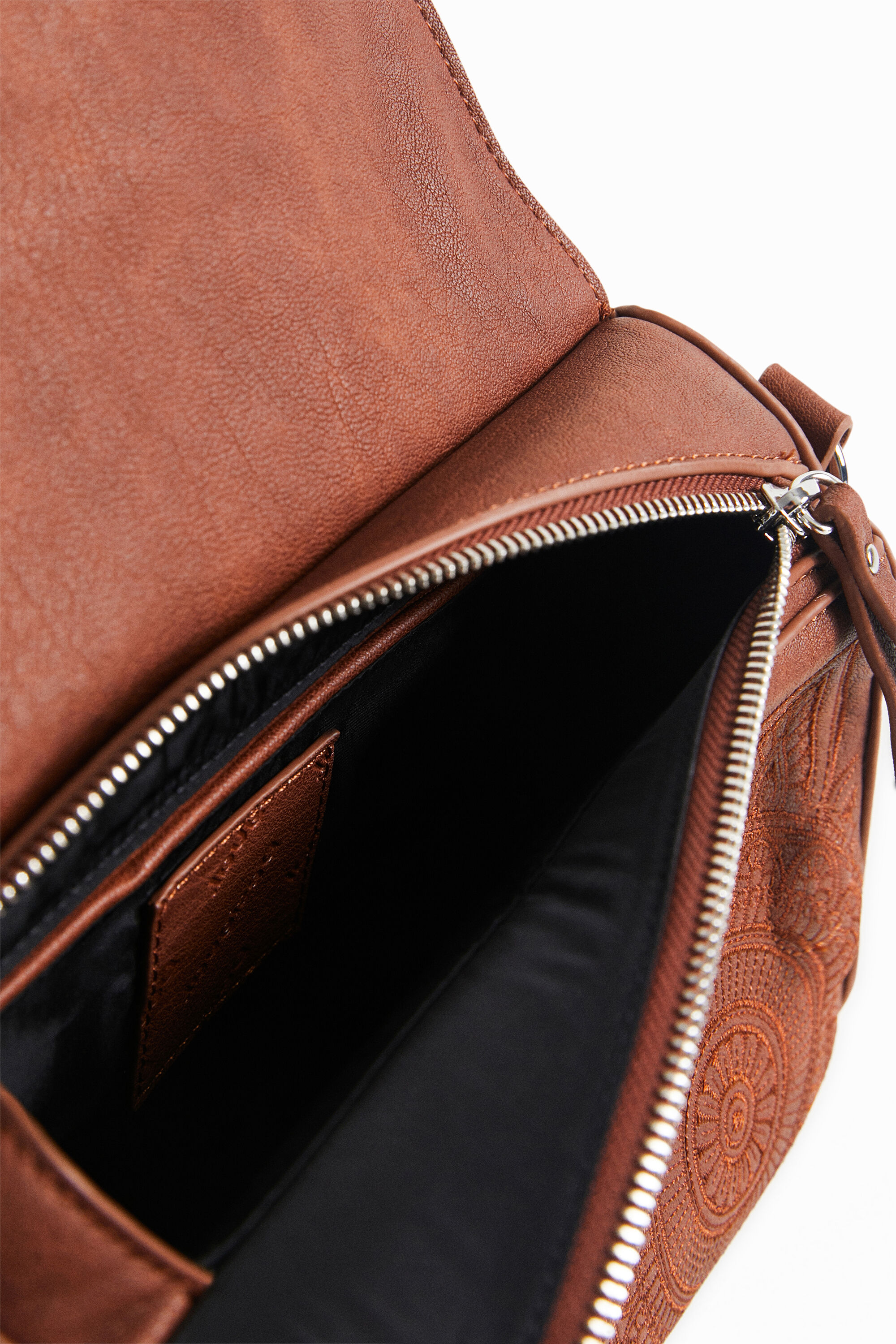 Sac à main rabat asymétrique