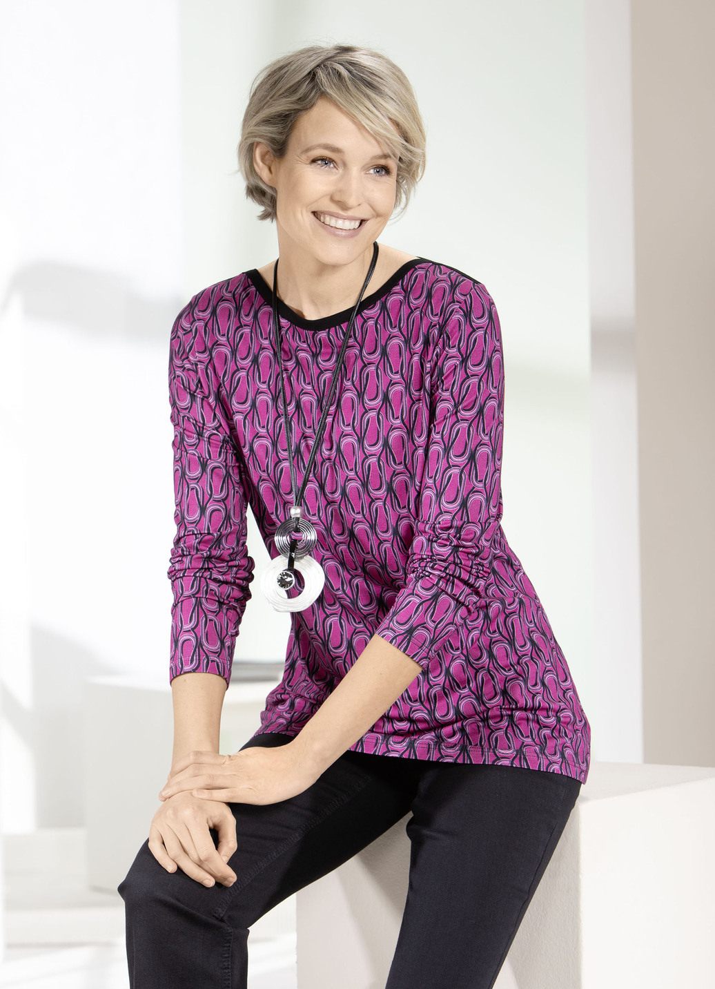 Shirt mit U-Boot-Ausschnitt
