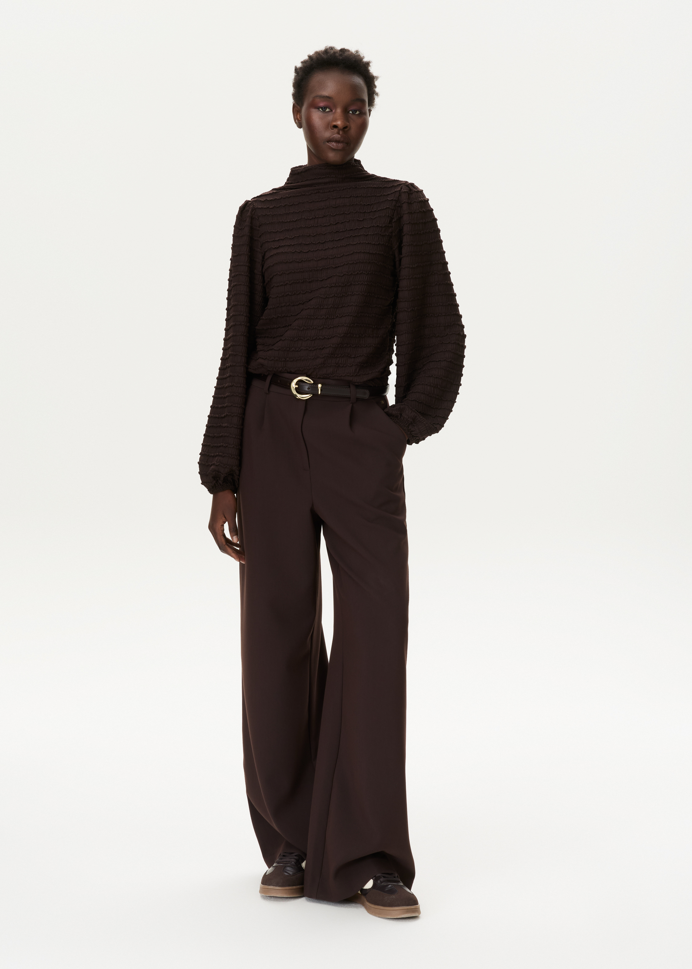 Top met ruffle structuur