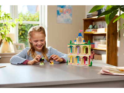 LEGO Mini Belle en Tiana met kasteel (43291)