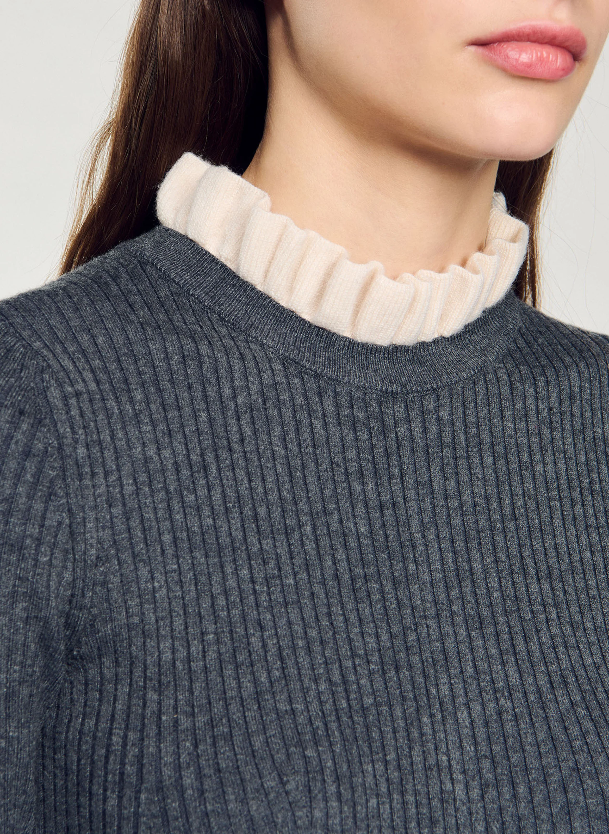 Robe longue col volanté| Gris