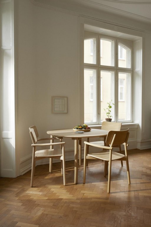 Fritz Hansen Hven eetkamerstoel met armleuning