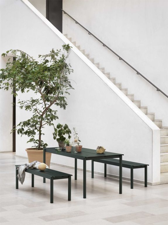 Muuto Linear Steel tuintafel 200x75 Grey