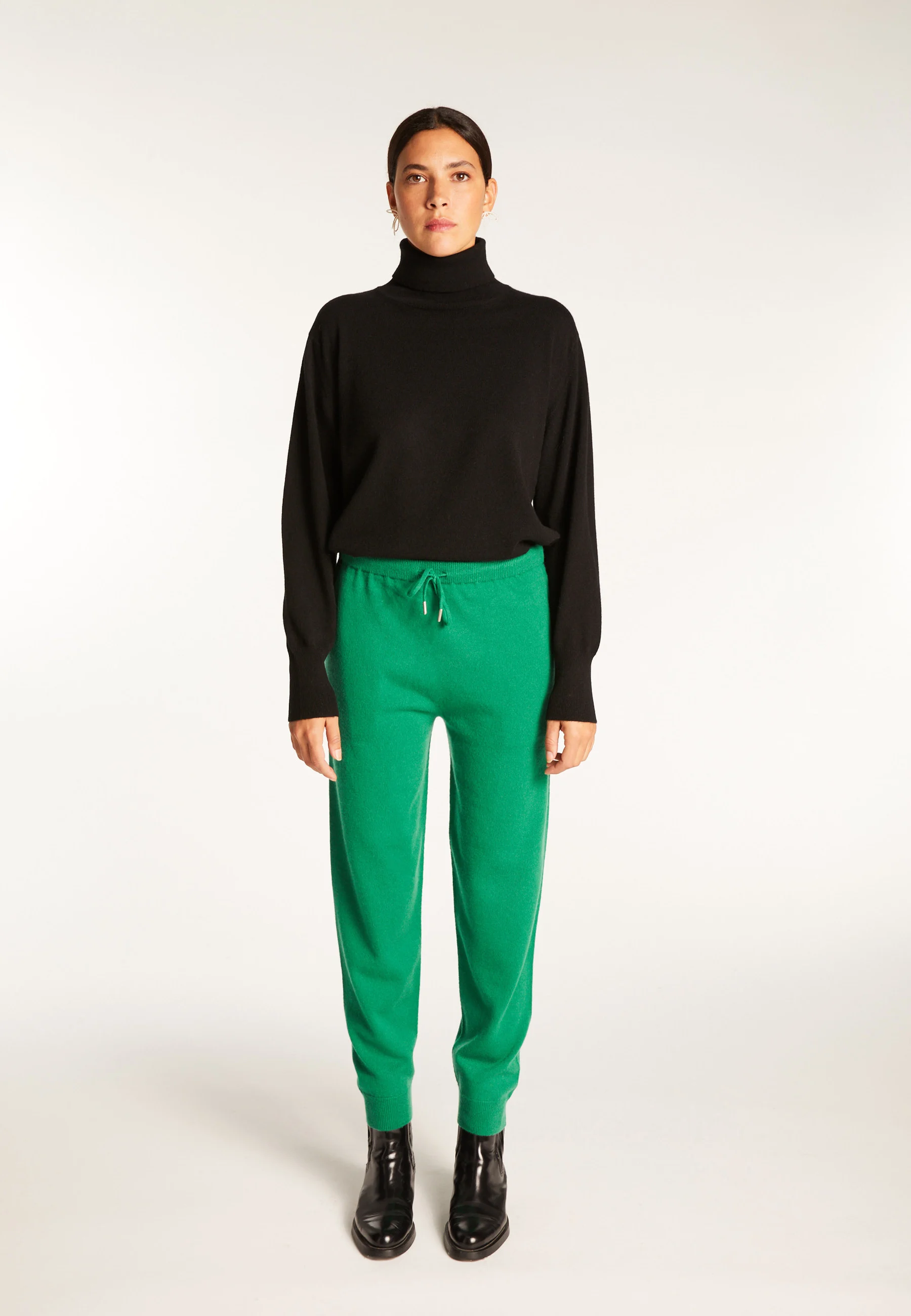 AMANDINEAH24 - Jogger en cachemire | Vert