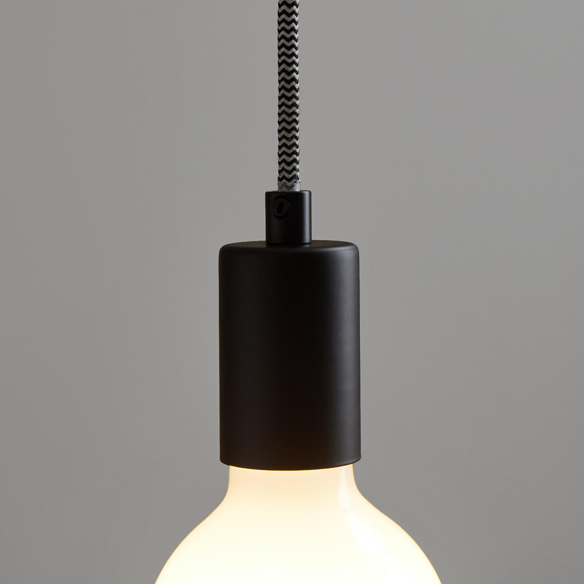 OTTO STUDIO PARA AM.PM<br>Luminária pendente de metal, Vibes
