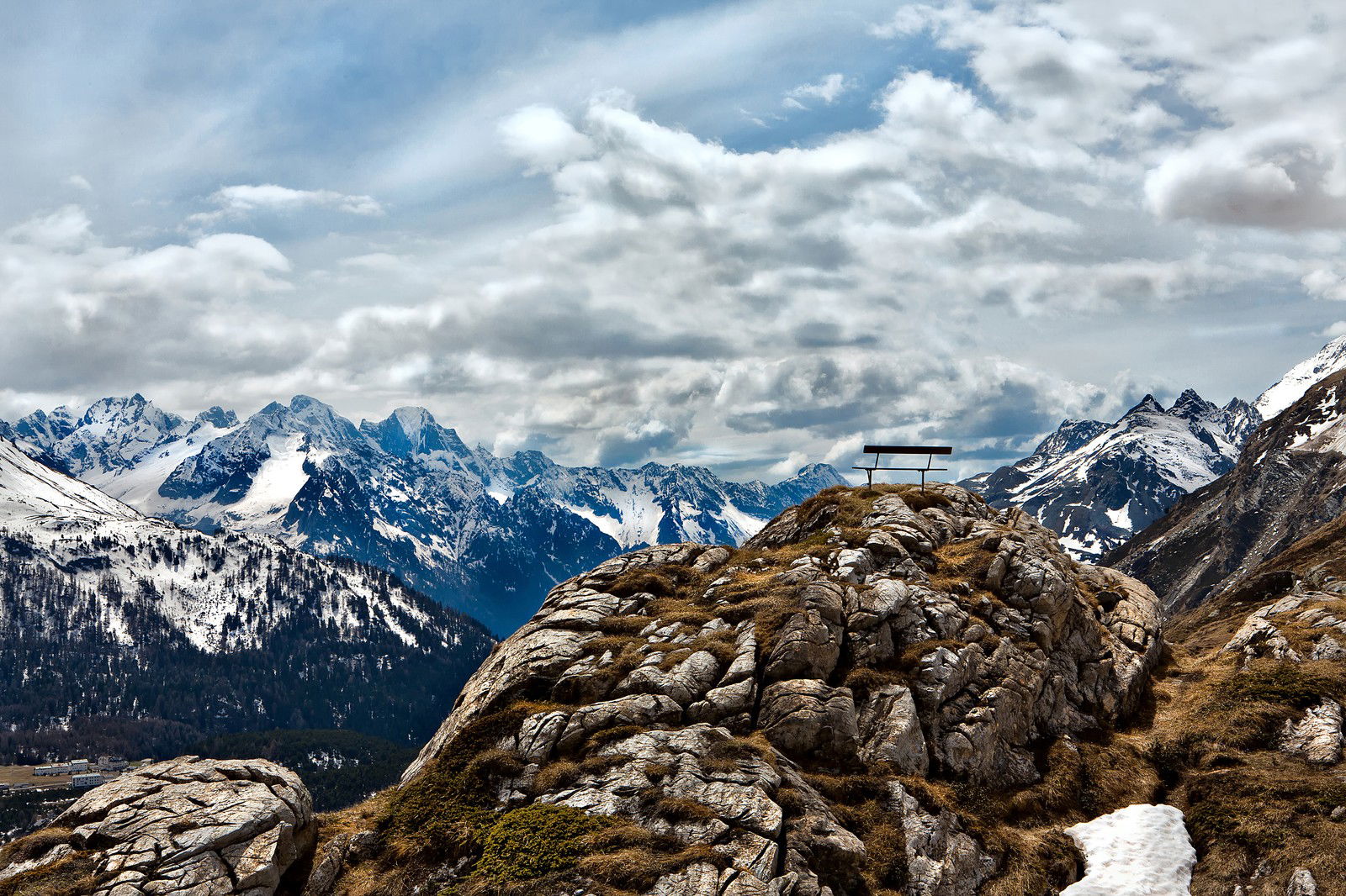 Bergwelt by Claudio Gotsch - Limited Edition. Edition of: 75. Signed.