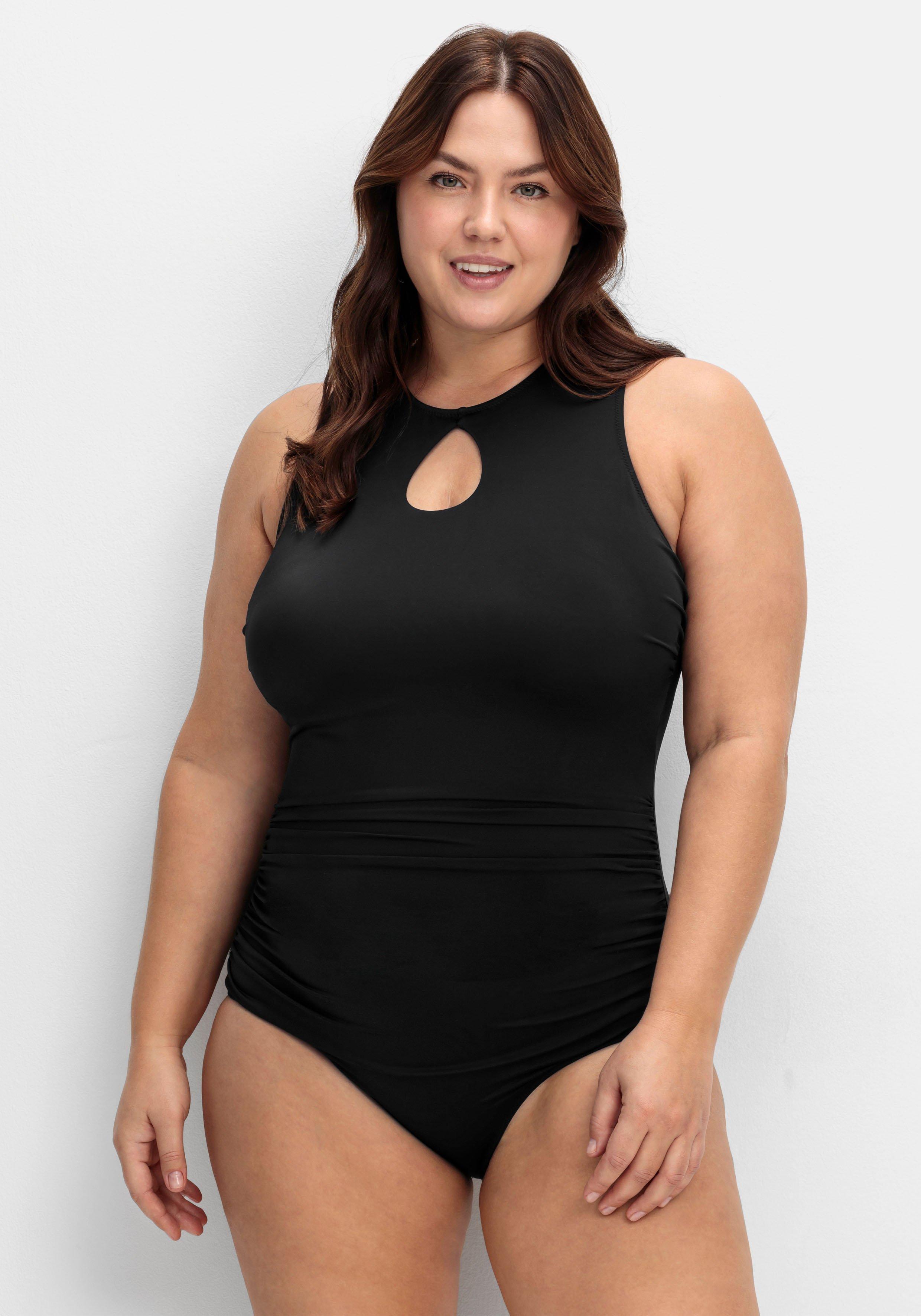 Badeanzug mit Cut-out und tiefem Rückenausschnitt