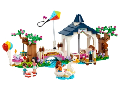 LEGO Heartlake City park (41447)