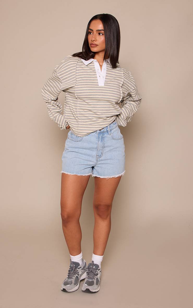 Light Blue Wash Short En Jean À Ourlet Effiloché Petite
