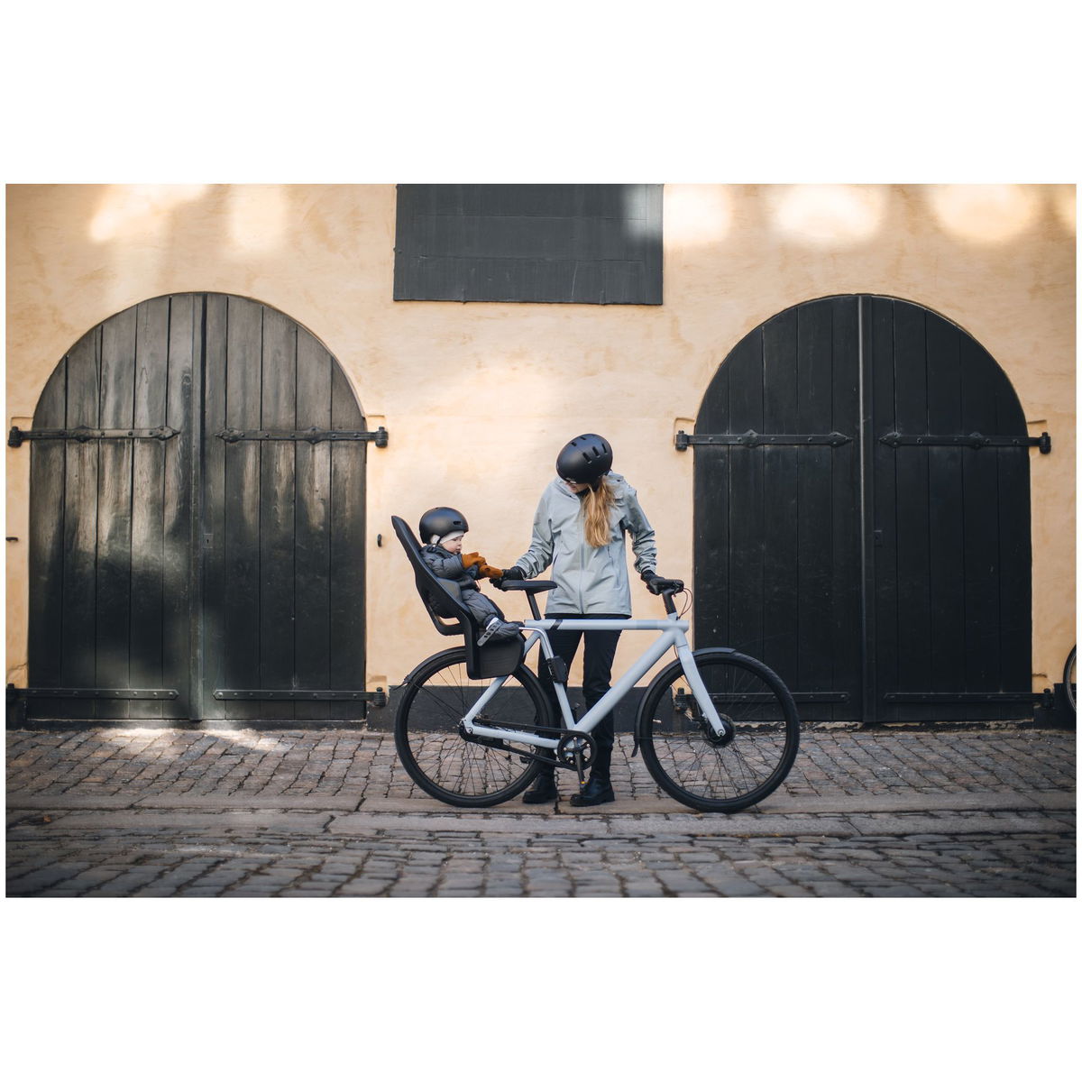 THULETHULE   Yepp 2 Maxi Rahmenmontage midnight black