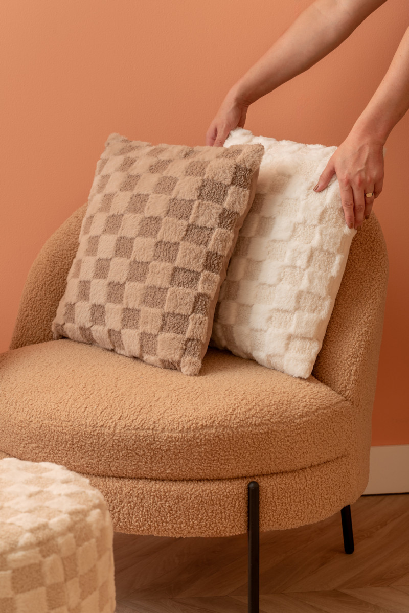 Cushion Checker PT4236BR Dark brown