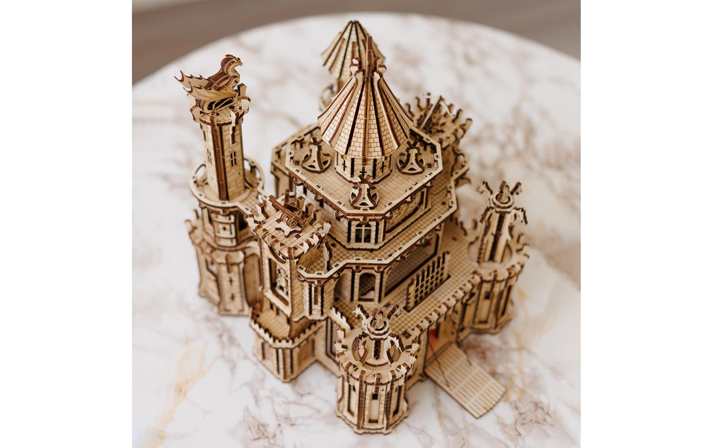 Bausatz Drachenburg<br>Burg 3D Holzbausatz mit Beleuchtung