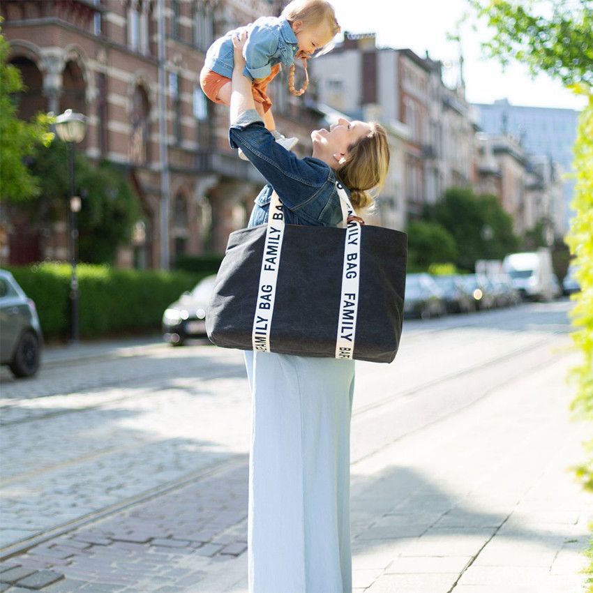 Sac à langer signature + pochette Family Bag noir - Ecru