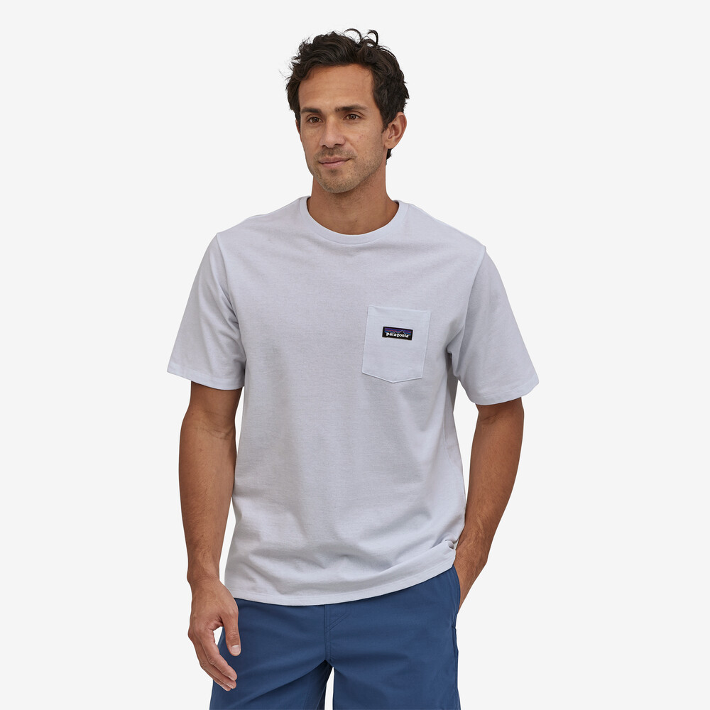 Herren P-6 Label Pocket Responsibili-Tee