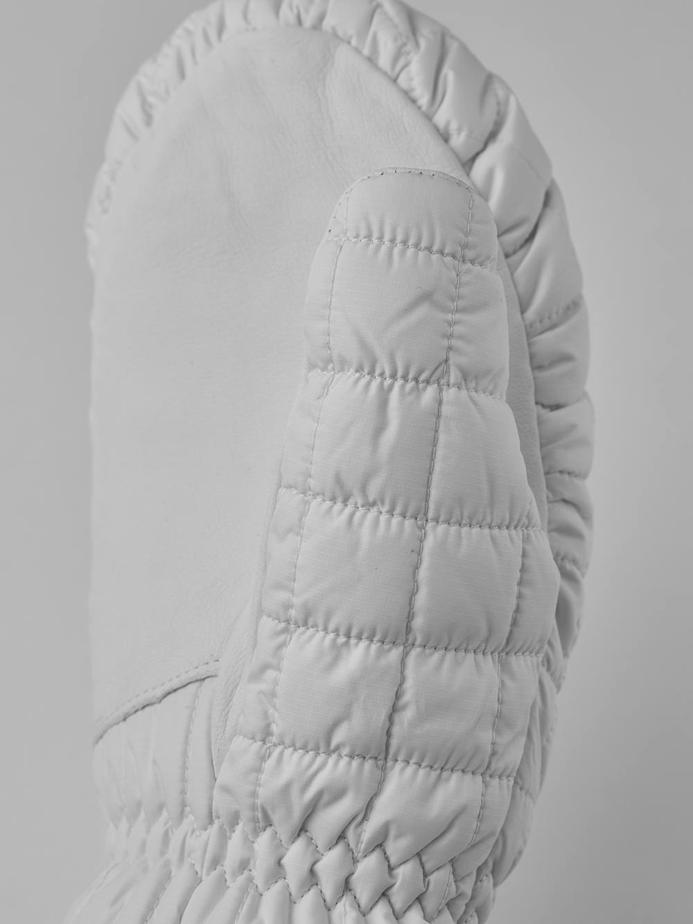 Moon Light Mittens 000/White