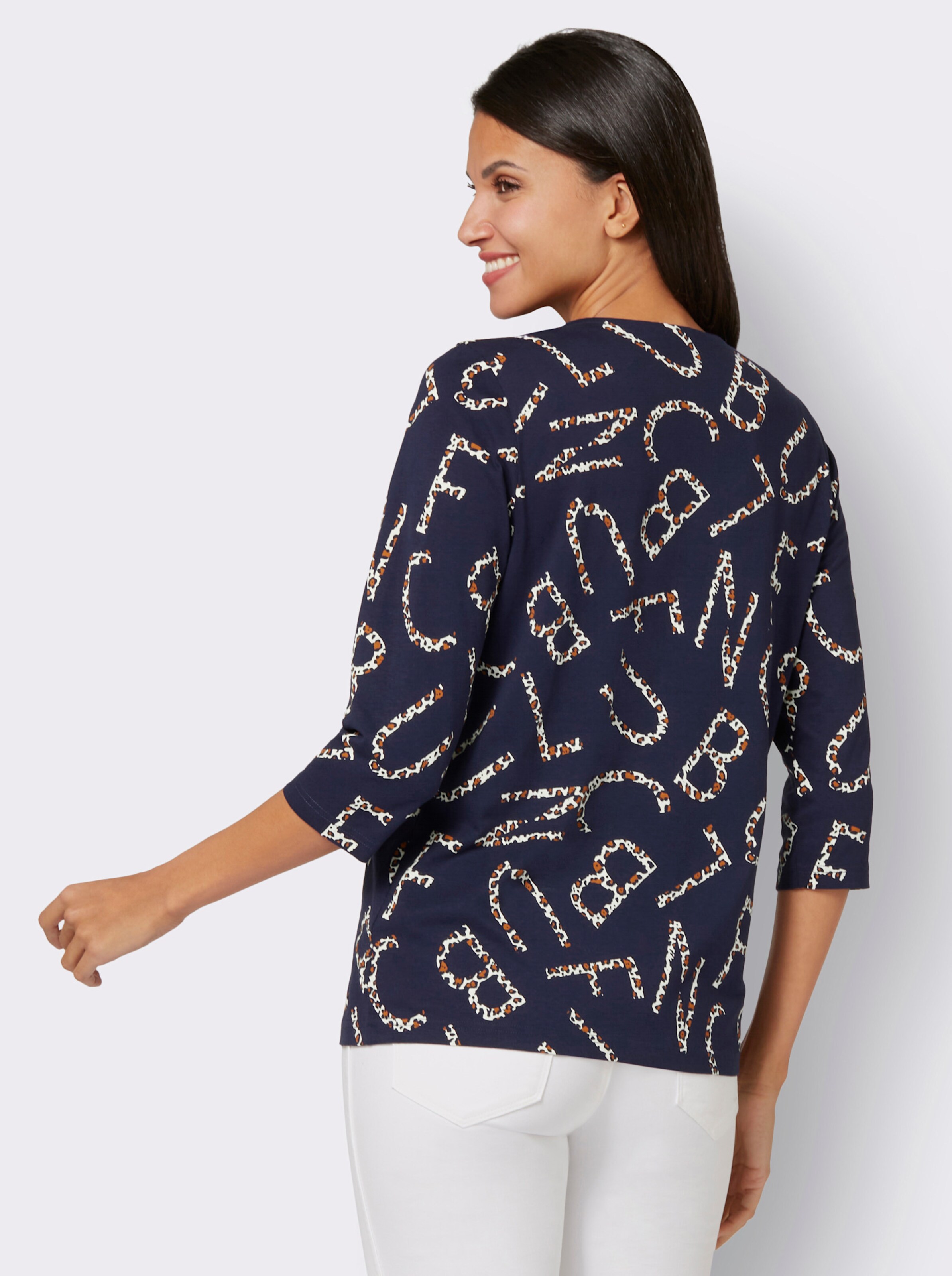 34-Arm-Shirt mit 34-Ärmeln