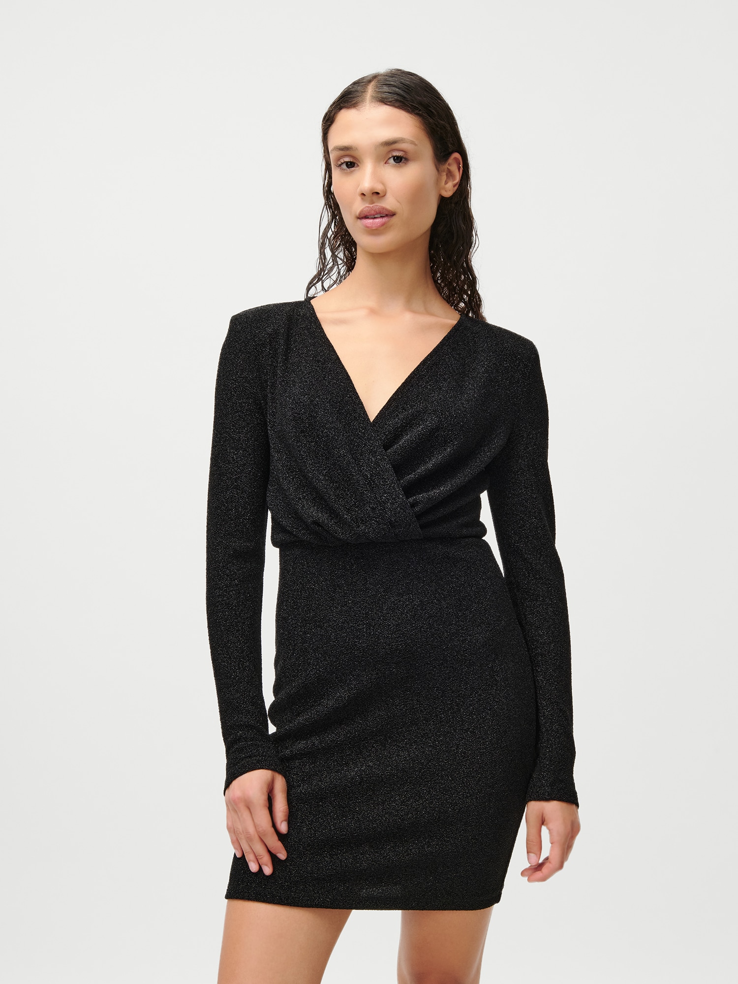 LeGer Minikleid »Marcelina,  LeGer by Lena Gercke« Ohne Taschen mit Glitzergarn, Oberteil in Wickeloptik, figurbetonte Passform