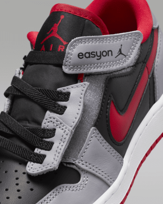Air Jordan 1 Low FlyEase Older Kids' Shoes
