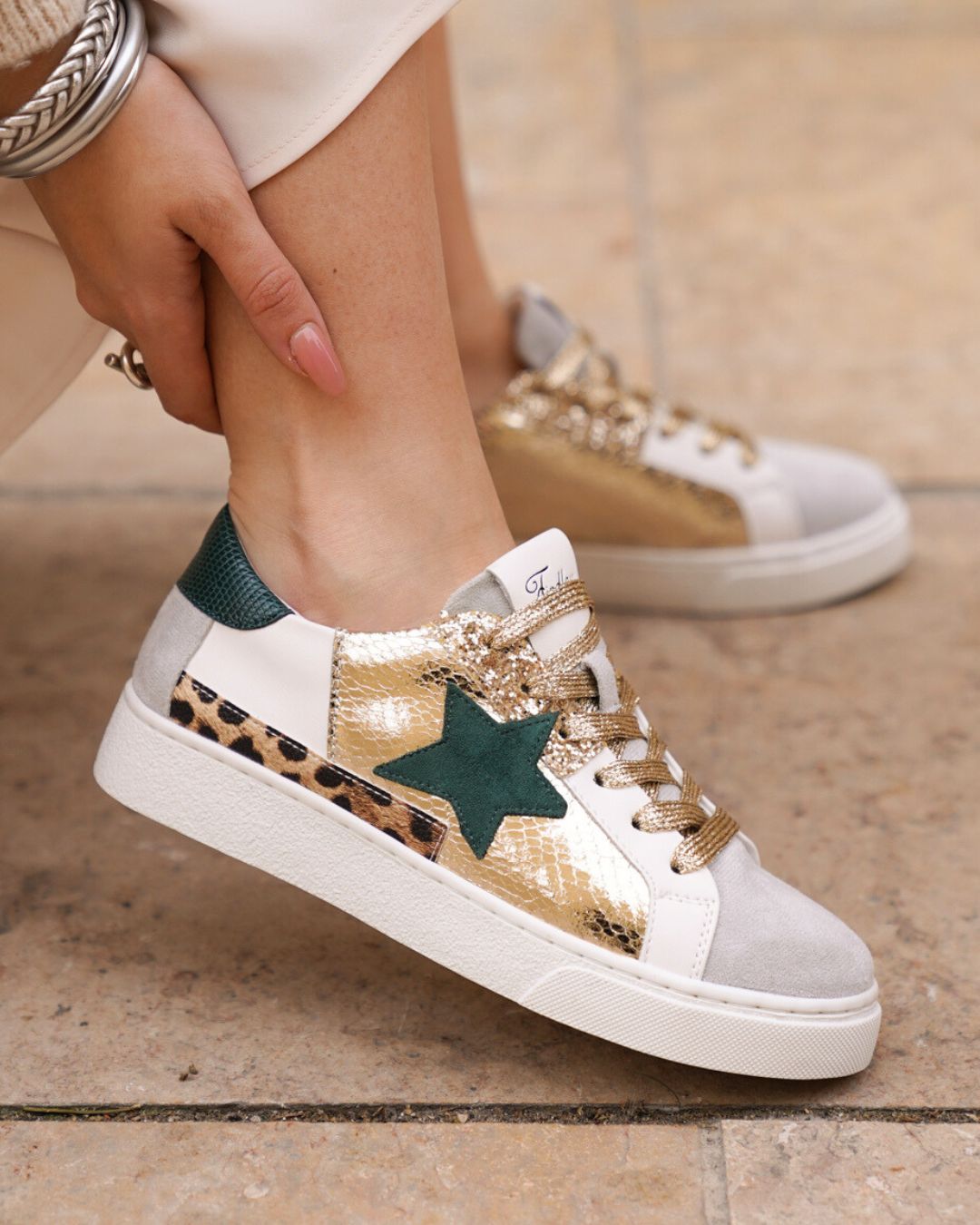 Basket femme dorée étoile à lacets - Joya