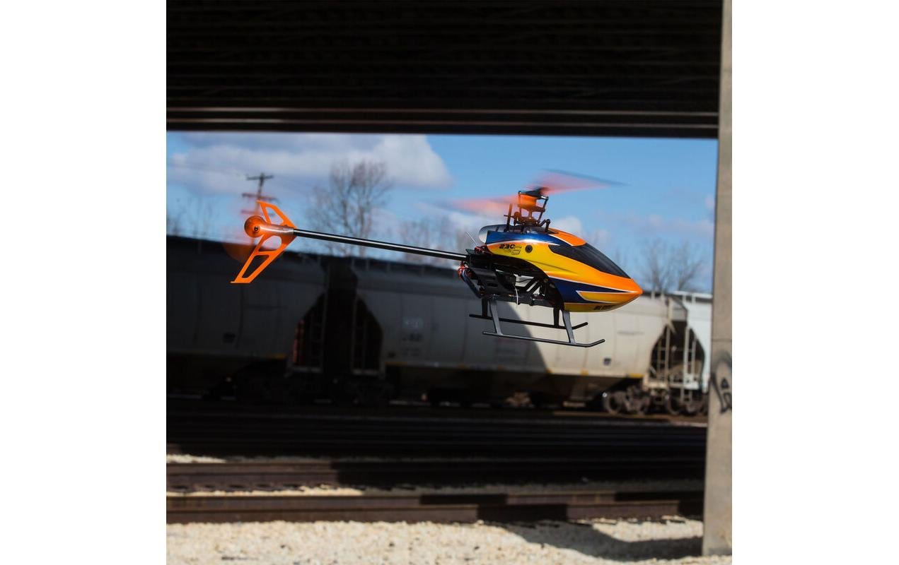 Helikopter Blade 230S ARTF mit SMART Technologie<br>Pitch gesteuerter Heli mit Spektrum Sender und SMART Technologie