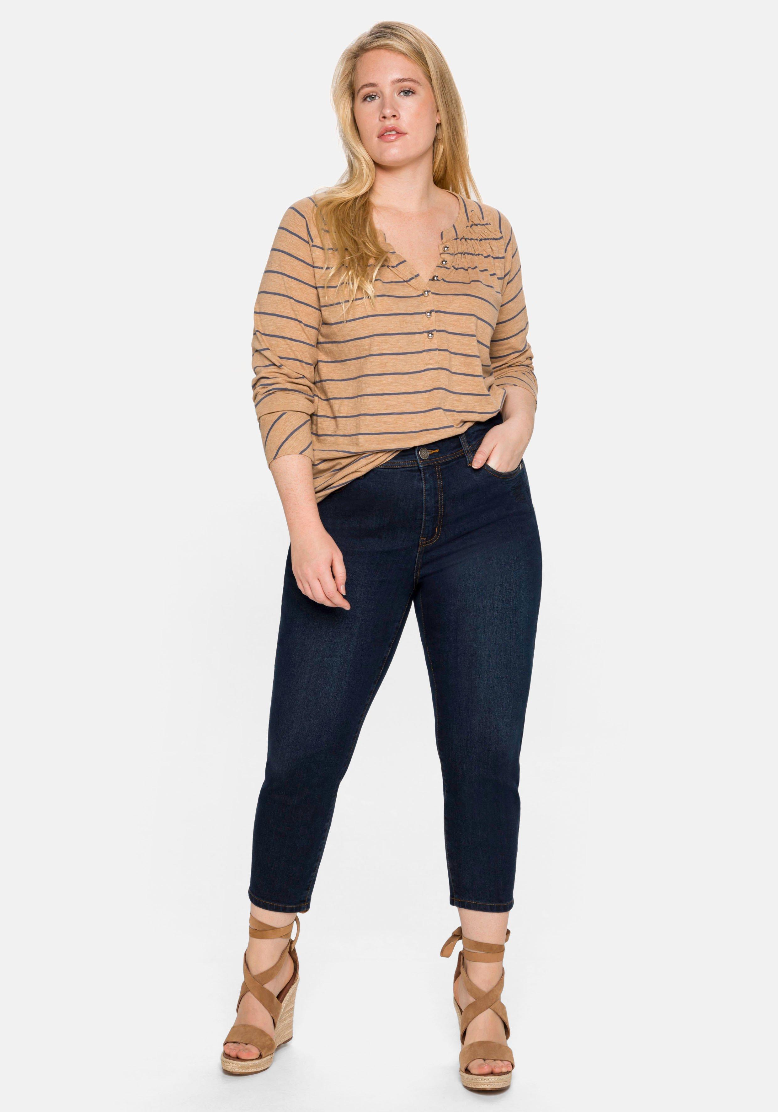 Skinny Jeans in 7/8-Länge, mit Stickerei vorn