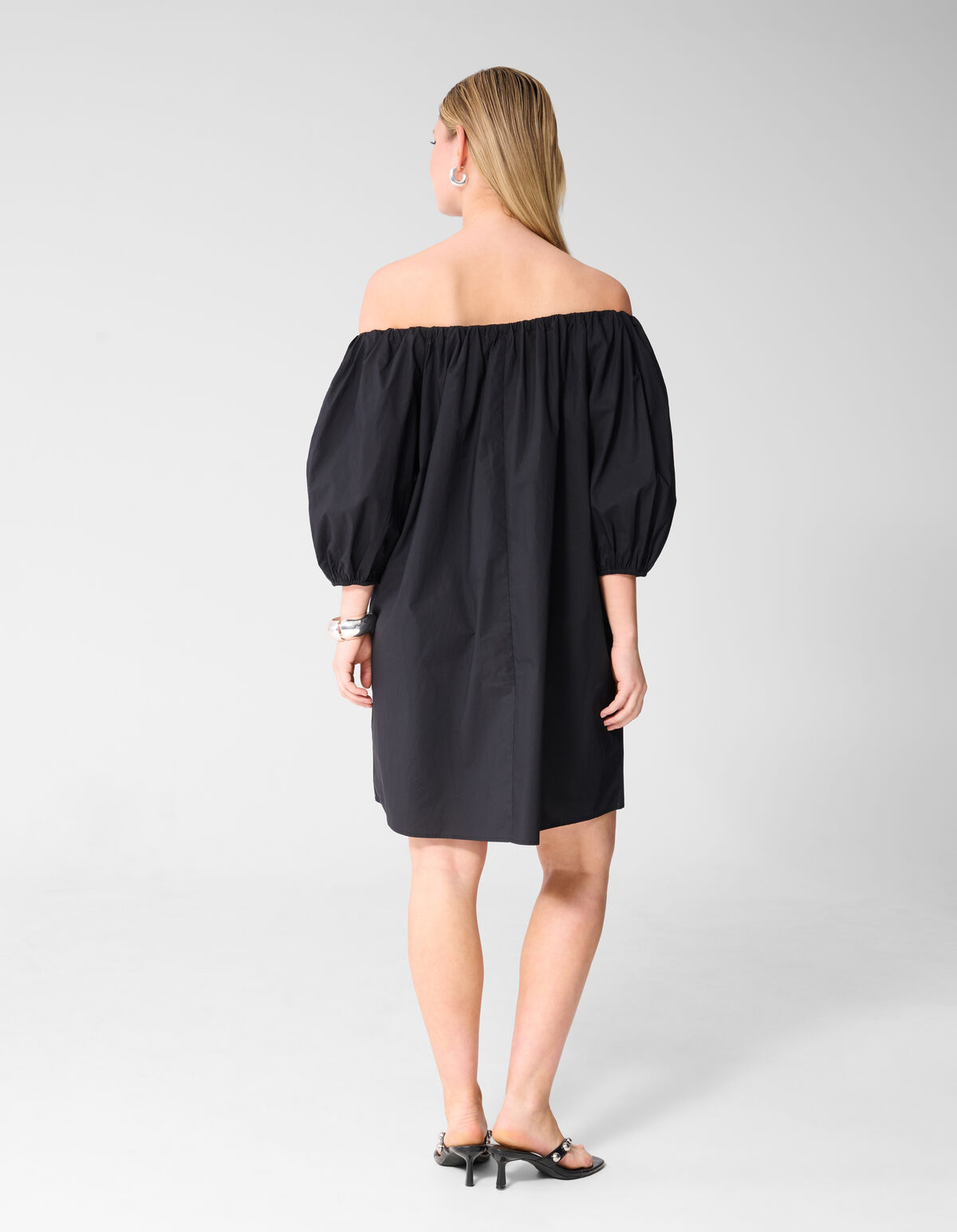 Off Shoulder Mini Jurk Zwart