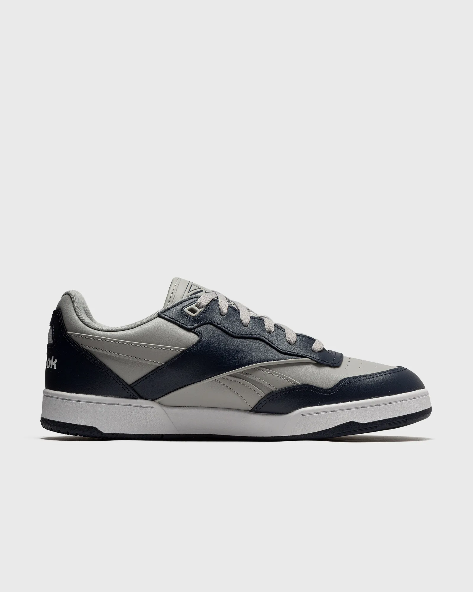 Reebok BB 4000 II