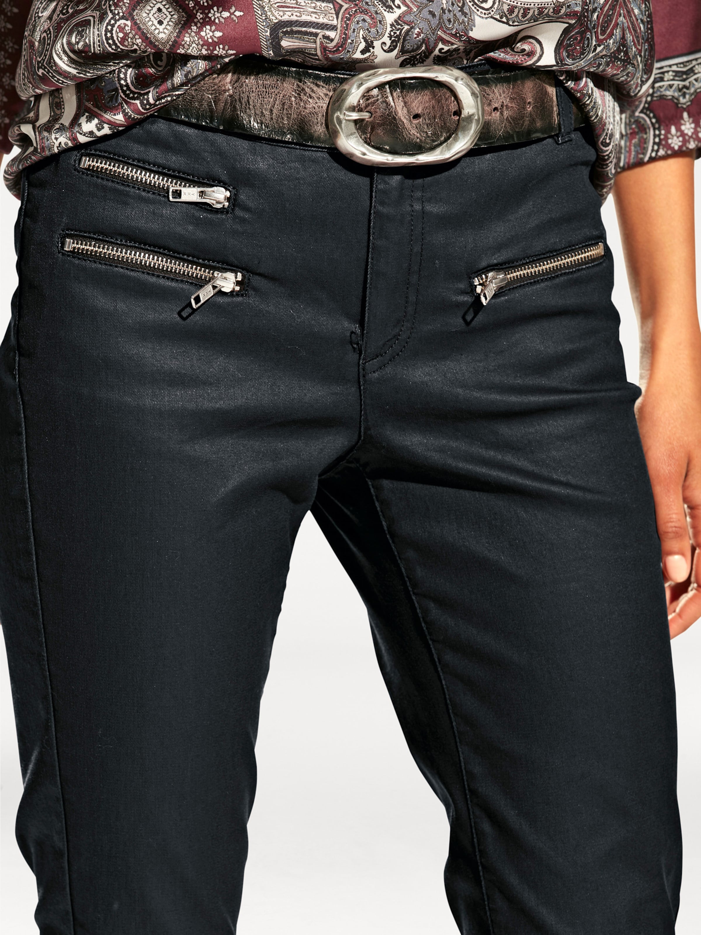 heine Röhrenhose in schwarz