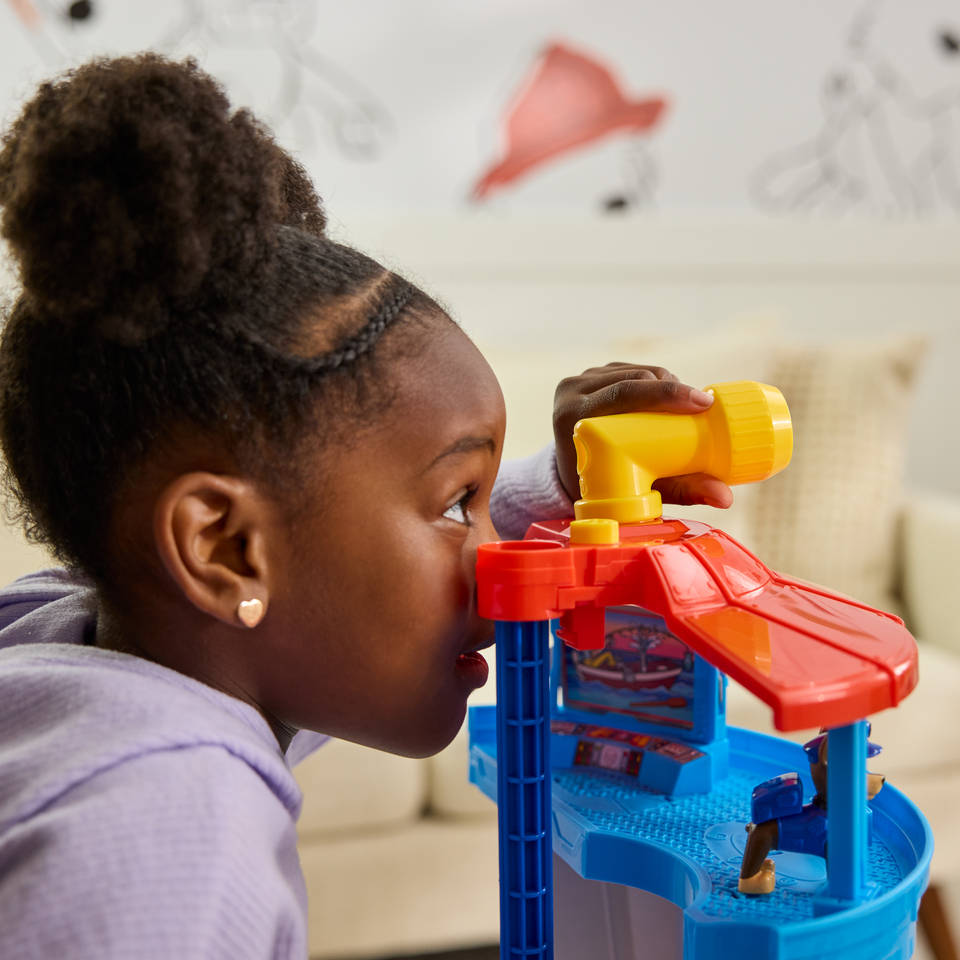 PAW Patrol speelfigurenset uitkijktoren met 2 Chase-figuren en auto