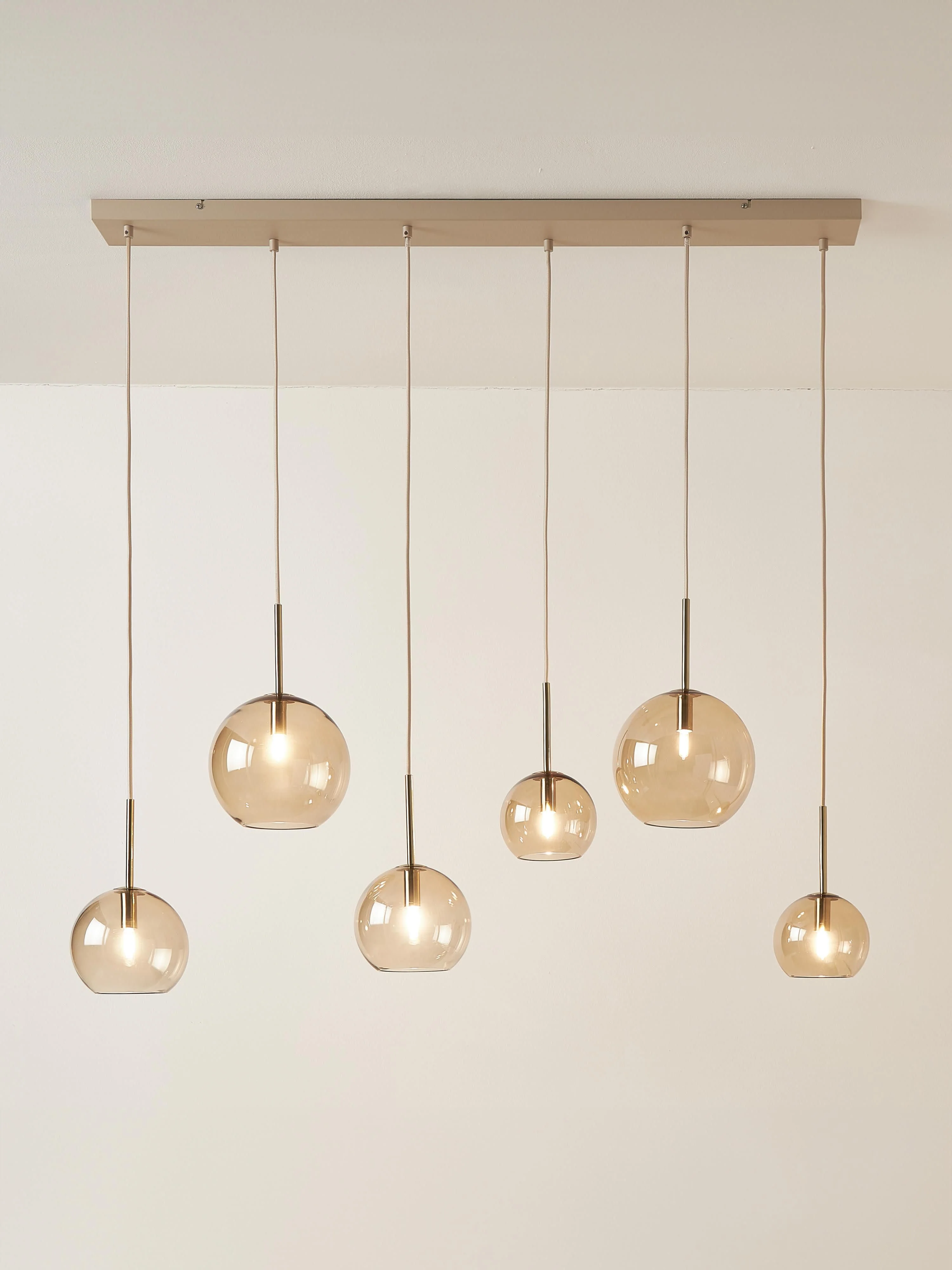 Grote hanglamp met glazen bollen Raquel