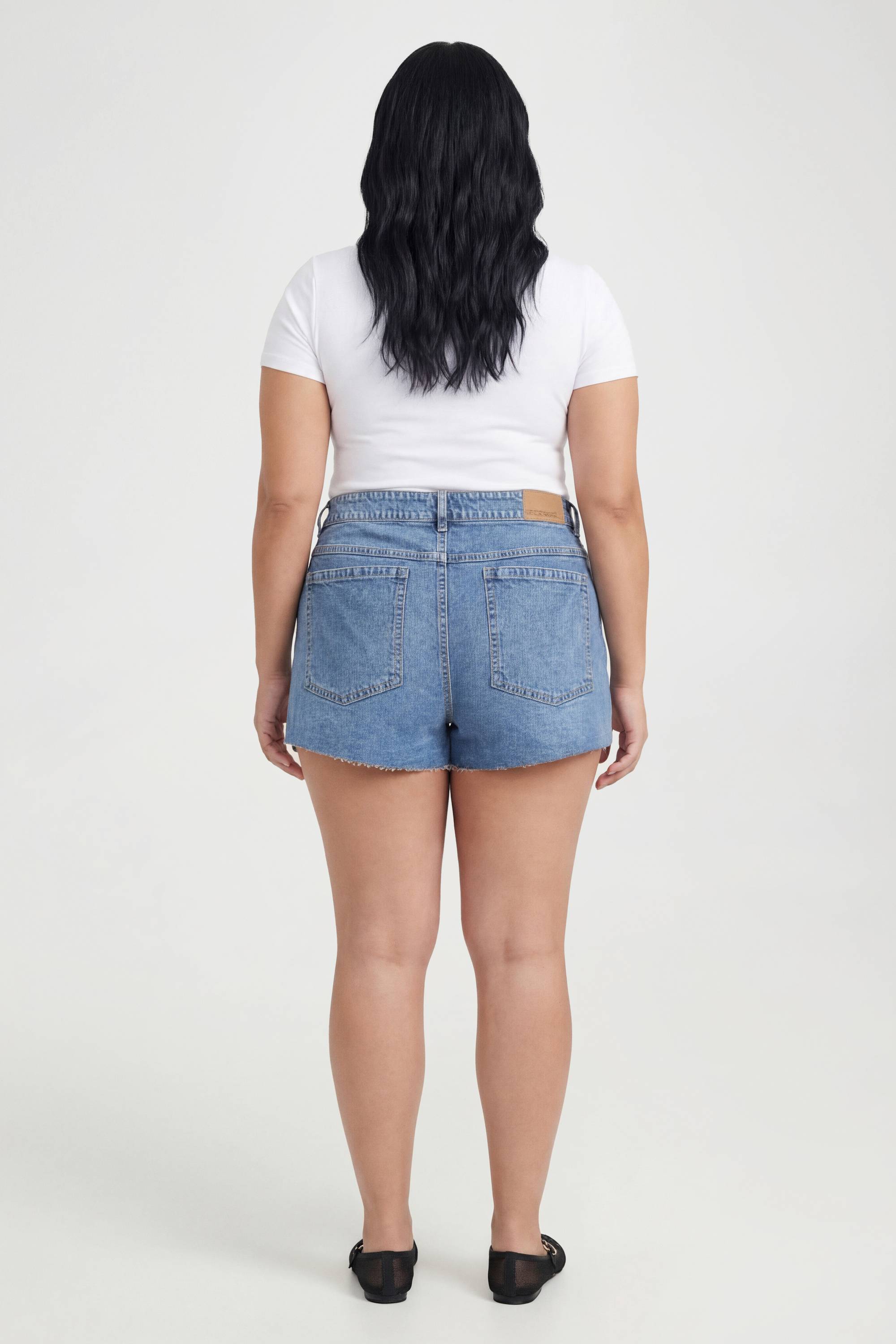 boohoo Short En Jean Grande Taille Jambe Large Et Évasée