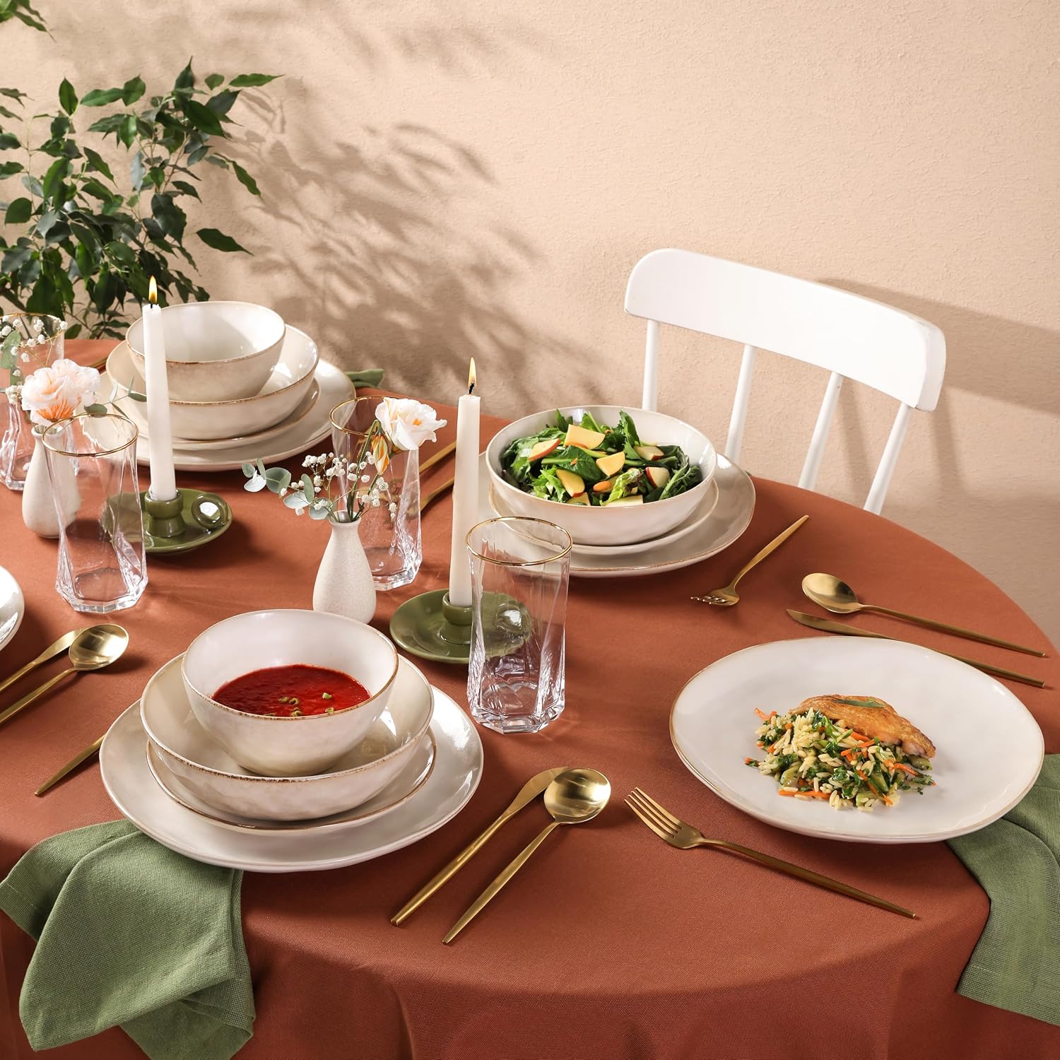 Karaca Aria - Geschirrset 6 Personen Steingut, Teller Set 24 Teilig mit Servierplatte, Müslischalen, Frühstücksteller, Pasta Teller Tief, Essteller, Mikrowellen Steingut Geschirr Set - Beige